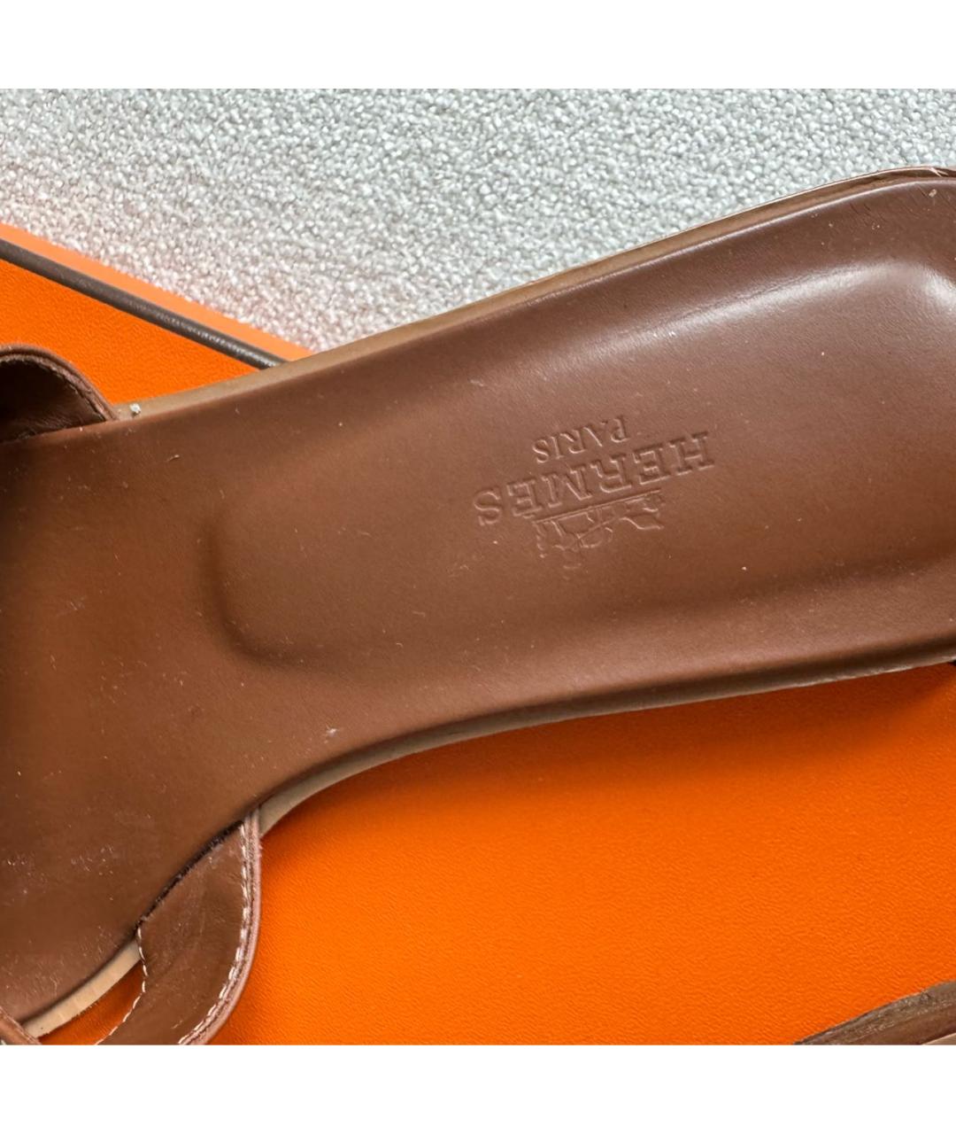 HERMES Коричневые кожаные шлепанцы, фото 3