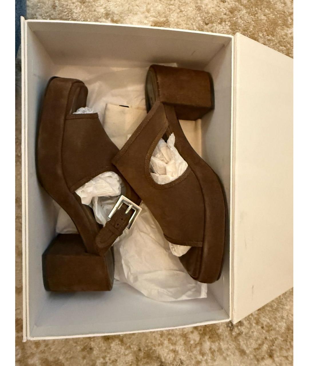 BY FAR Коричневые замшевые мюли, фото 6