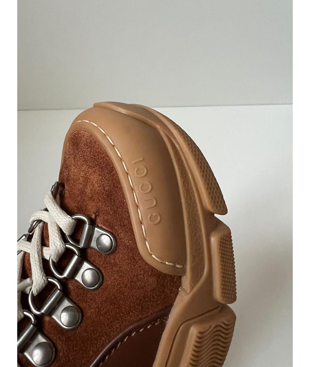 GUCCI Коричневые замшевые ботинки, фото 4