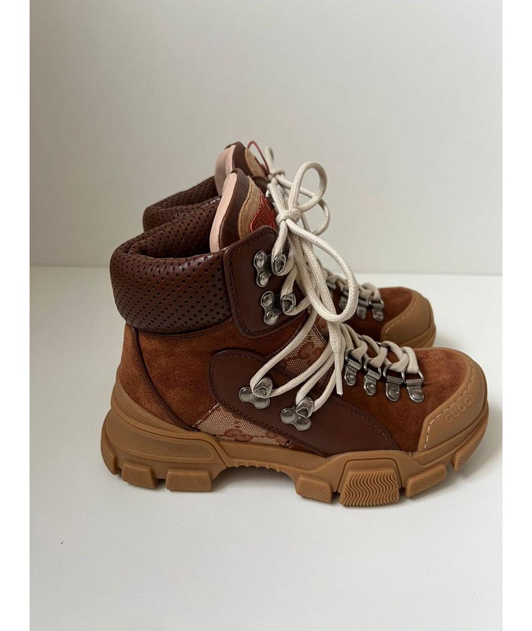 GUCCI Коричневые замшевые ботинки, фото 9