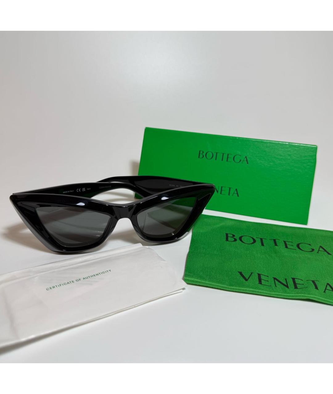 BOTTEGA VENETA Черные пластиковые солнцезащитные очки, фото 4