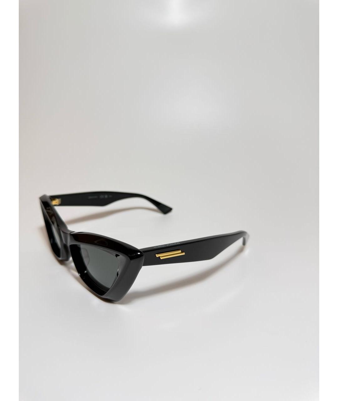 BOTTEGA VENETA Черные пластиковые солнцезащитные очки, фото 2