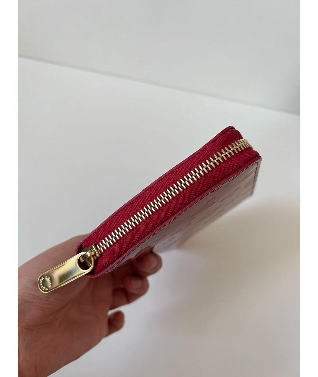 LOUIS VUITTON Красный кошелек из лакированной кожи, фото 3