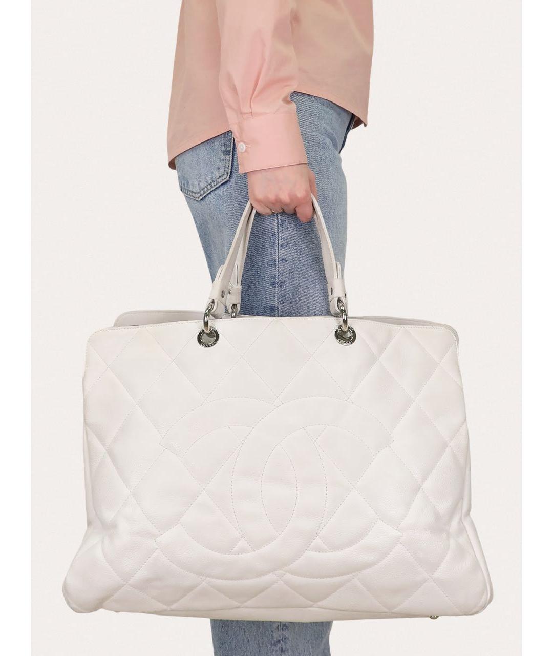 CHANEL Белая кожаная сумка тоут, фото 8