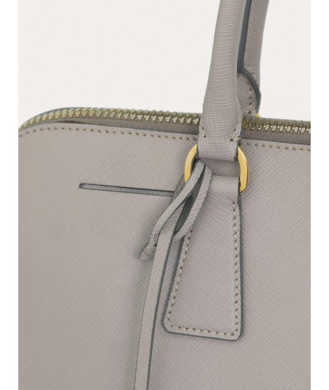 PRADA Серая кожаная сумка с короткими ручками, фото 5