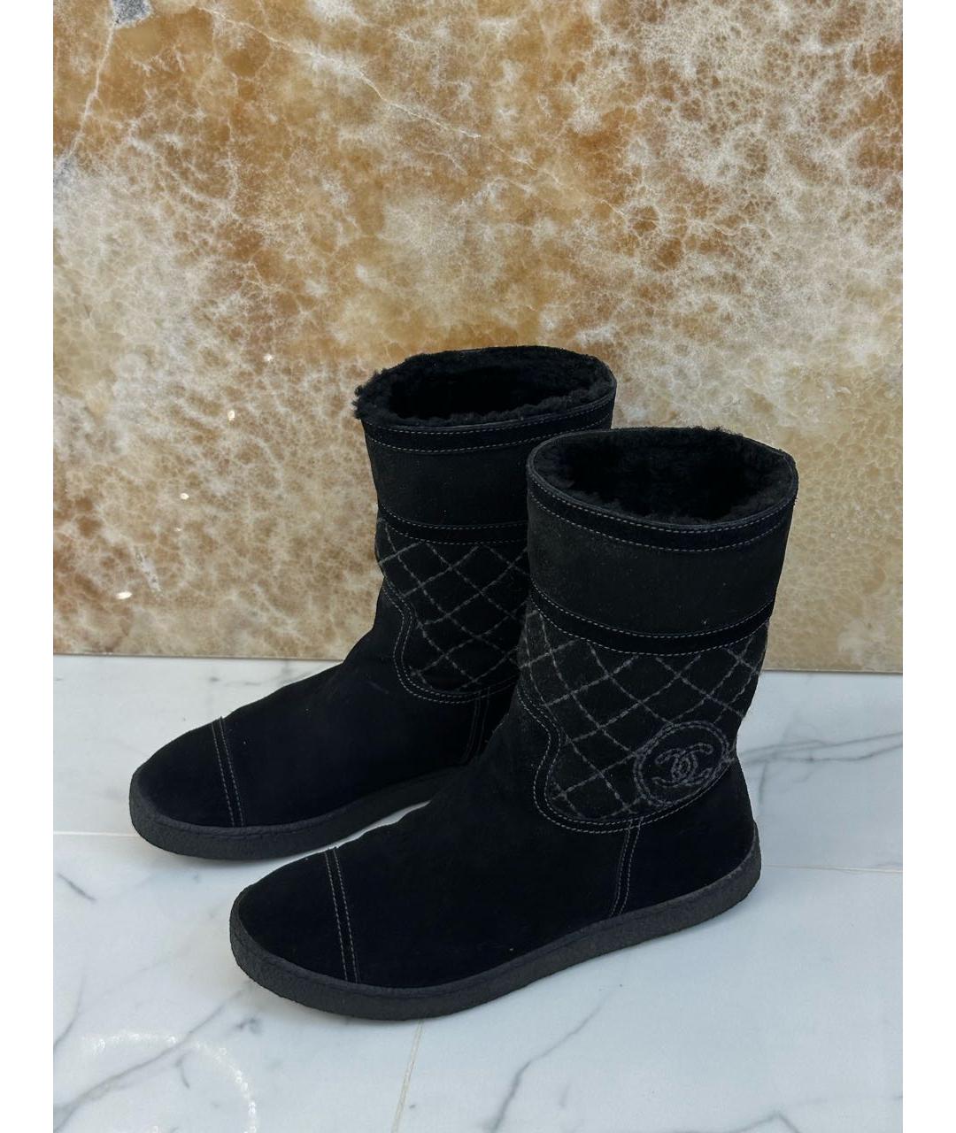CHANEL Черные замшевые полусапоги, фото 2