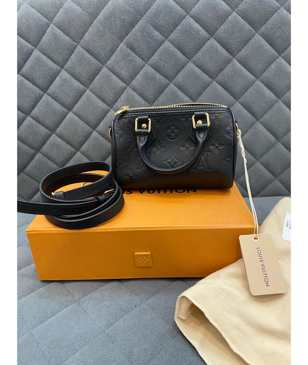 LOUIS VUITTON Черная кожаная сумка с короткими ручками, фото 6