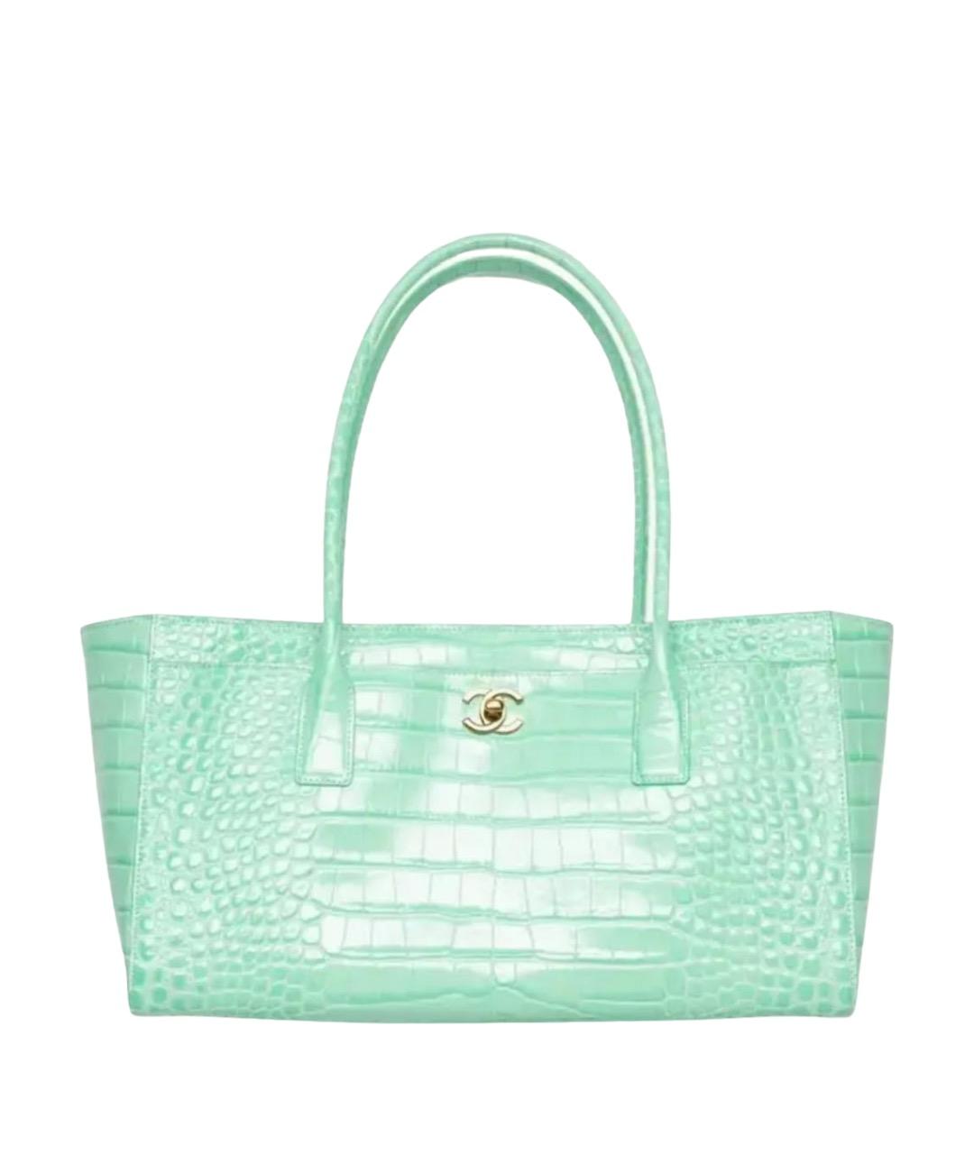 CHANEL Бирюзовая сумка тоут из лакированной кожи, фото 1