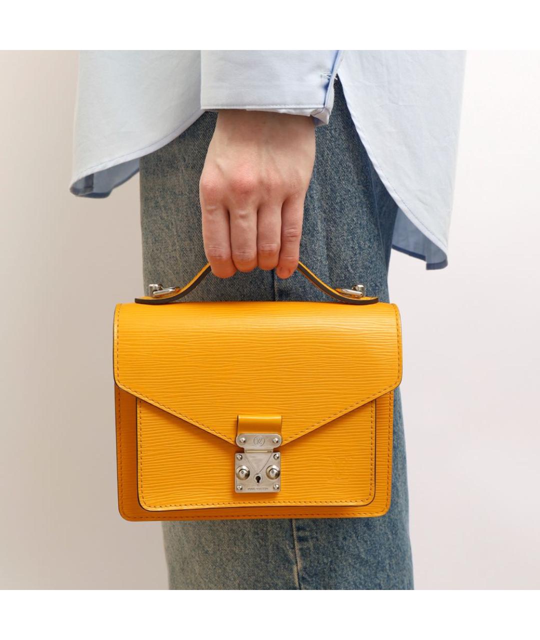 LOUIS VUITTON Горчичная кожаная сумка через плечо, фото 7