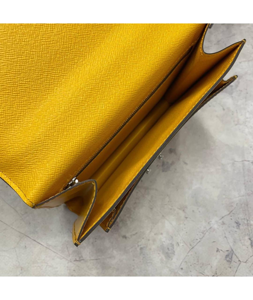 LOUIS VUITTON Горчичная кожаная сумка через плечо, фото 6