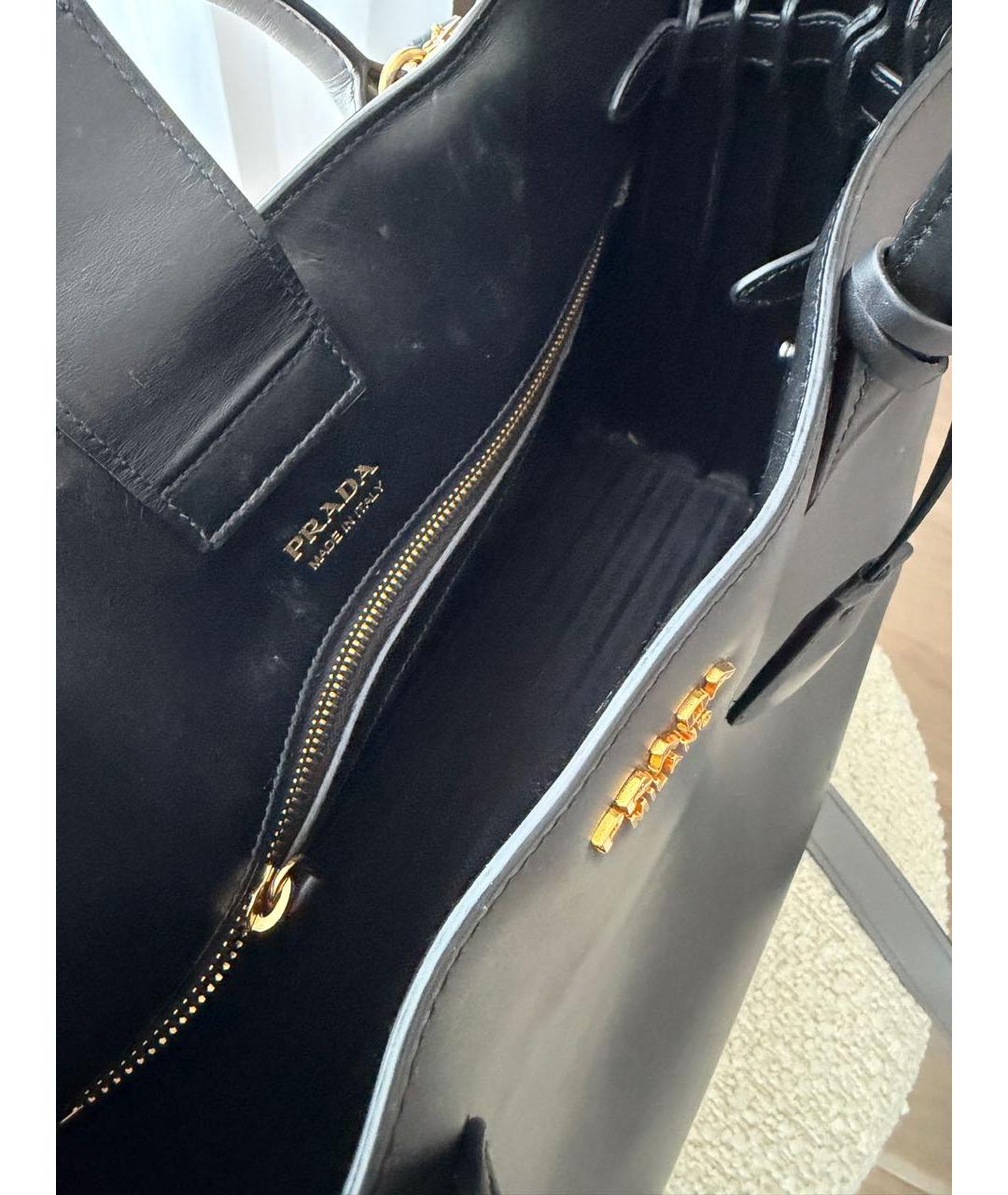 PRADA Черная кожаная сумка тоут, фото 4