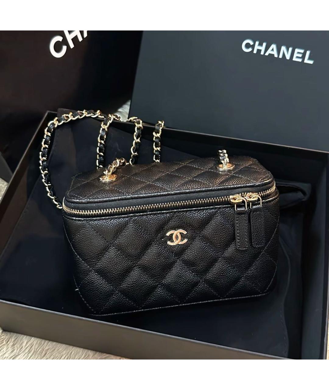 CHANEL Черная кожаная сумка через плечо, фото 5