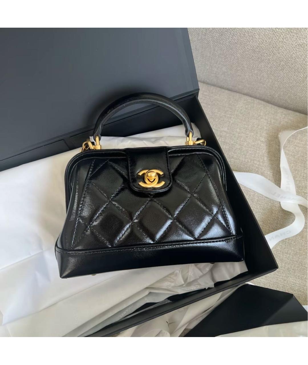 CHANEL Черная кожаная сумка через плечо, фото 6