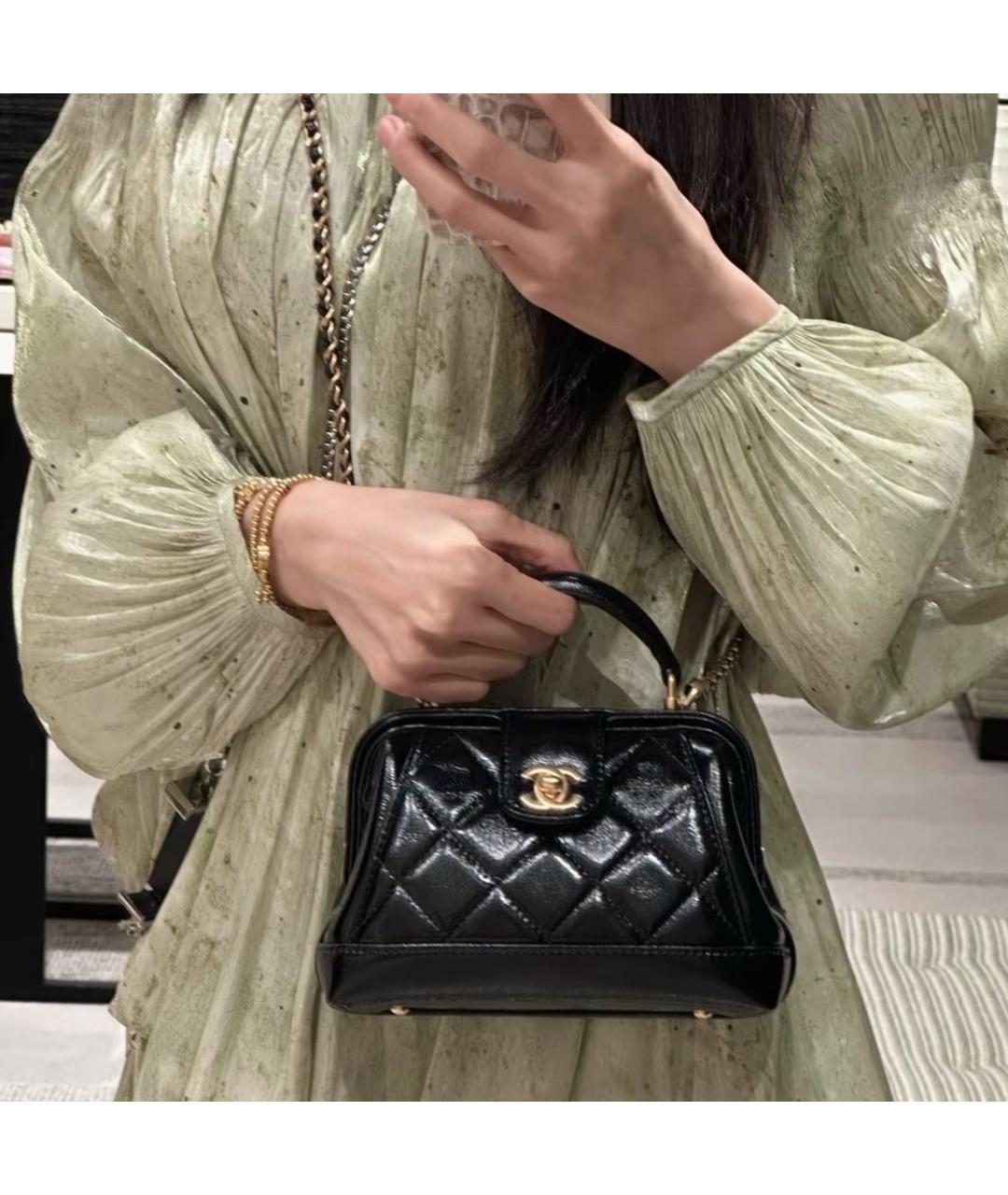 CHANEL Черная кожаная сумка через плечо, фото 8