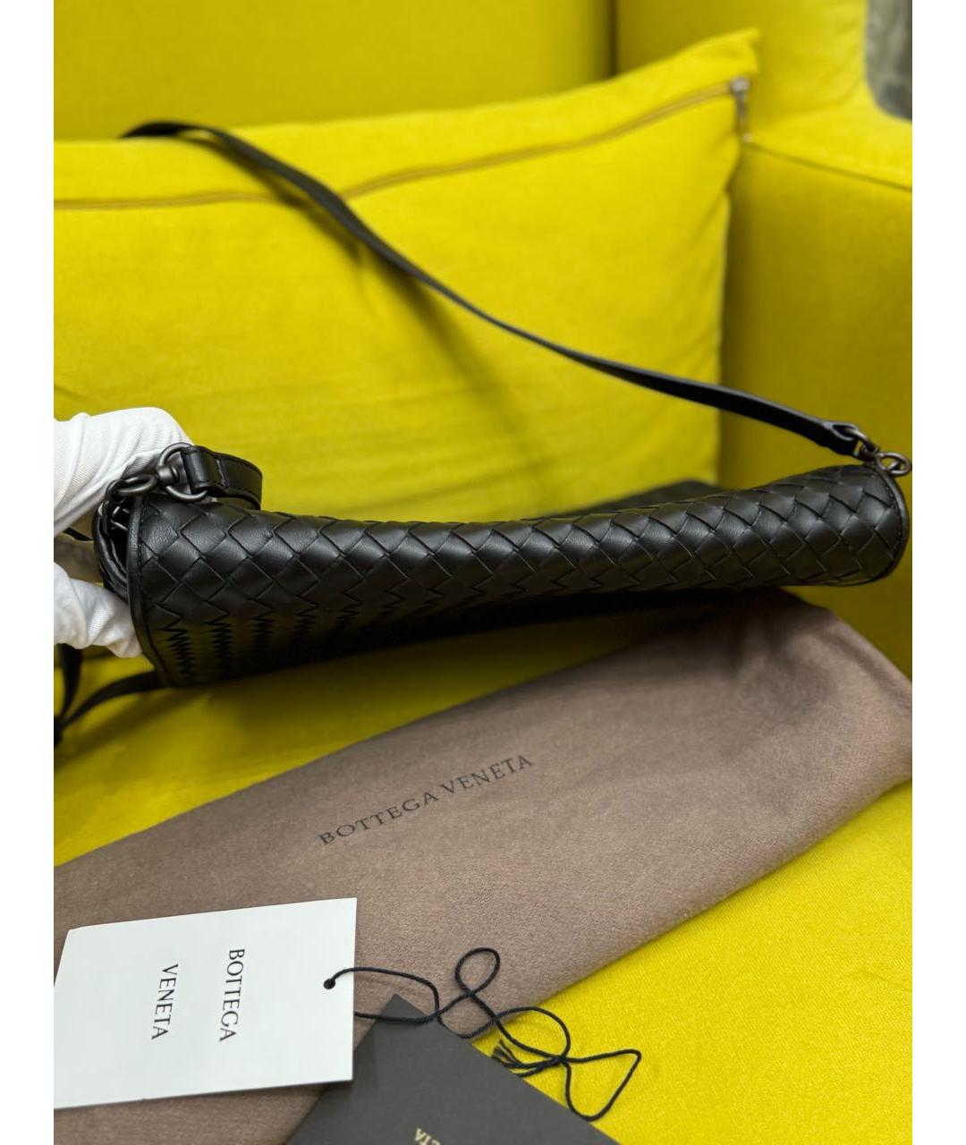 BOTTEGA VENETA Черная кожаная сумка на плечо, фото 6