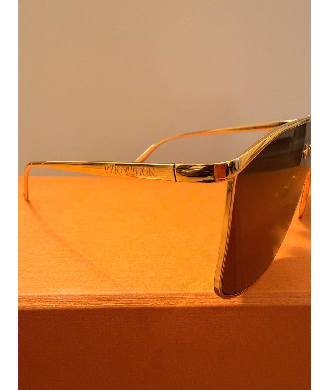 LOUIS VUITTON Золотые металлические солнцезащитные очки, фото 3