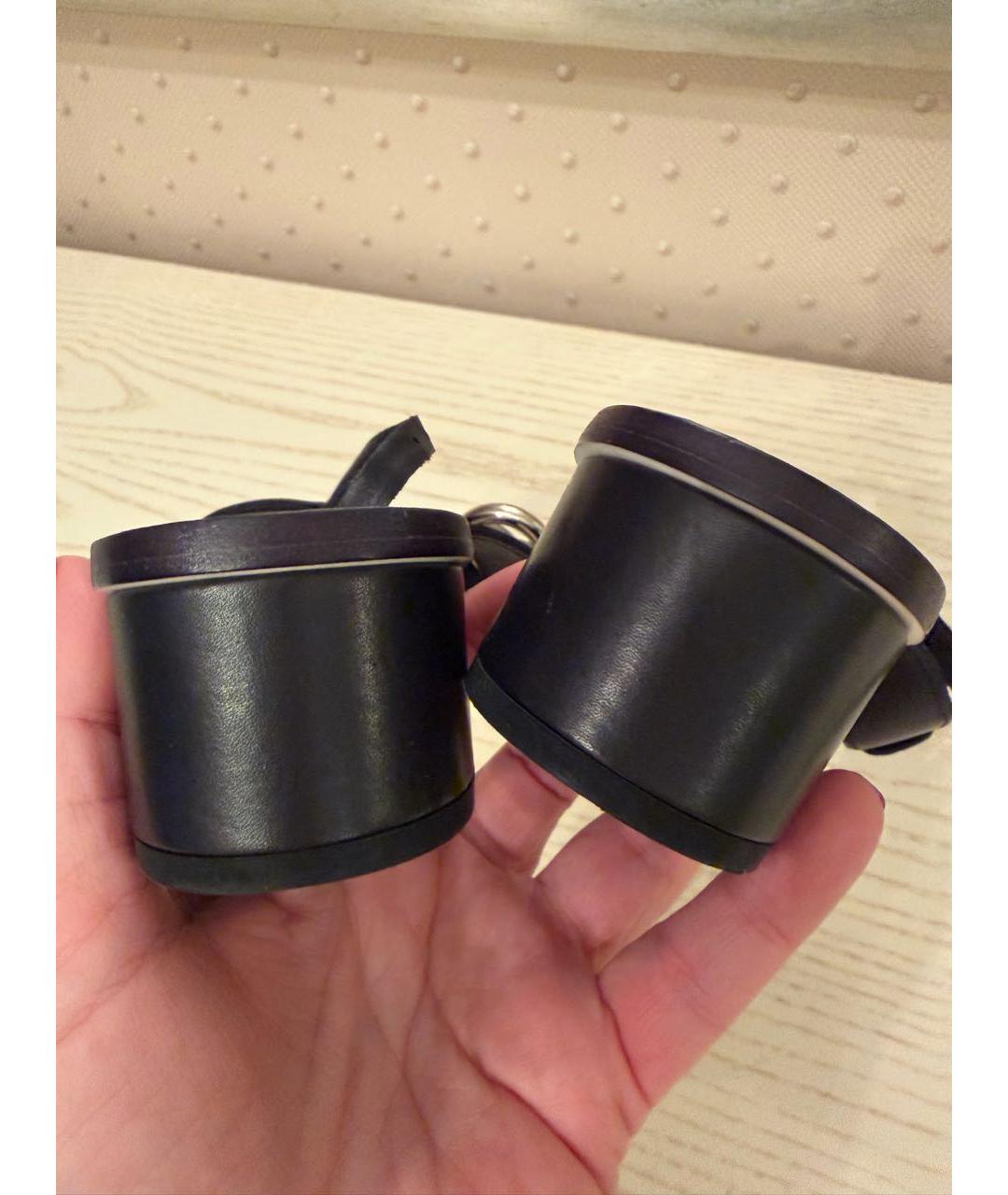 CHANEL Черные кожаные сандалии, фото 4