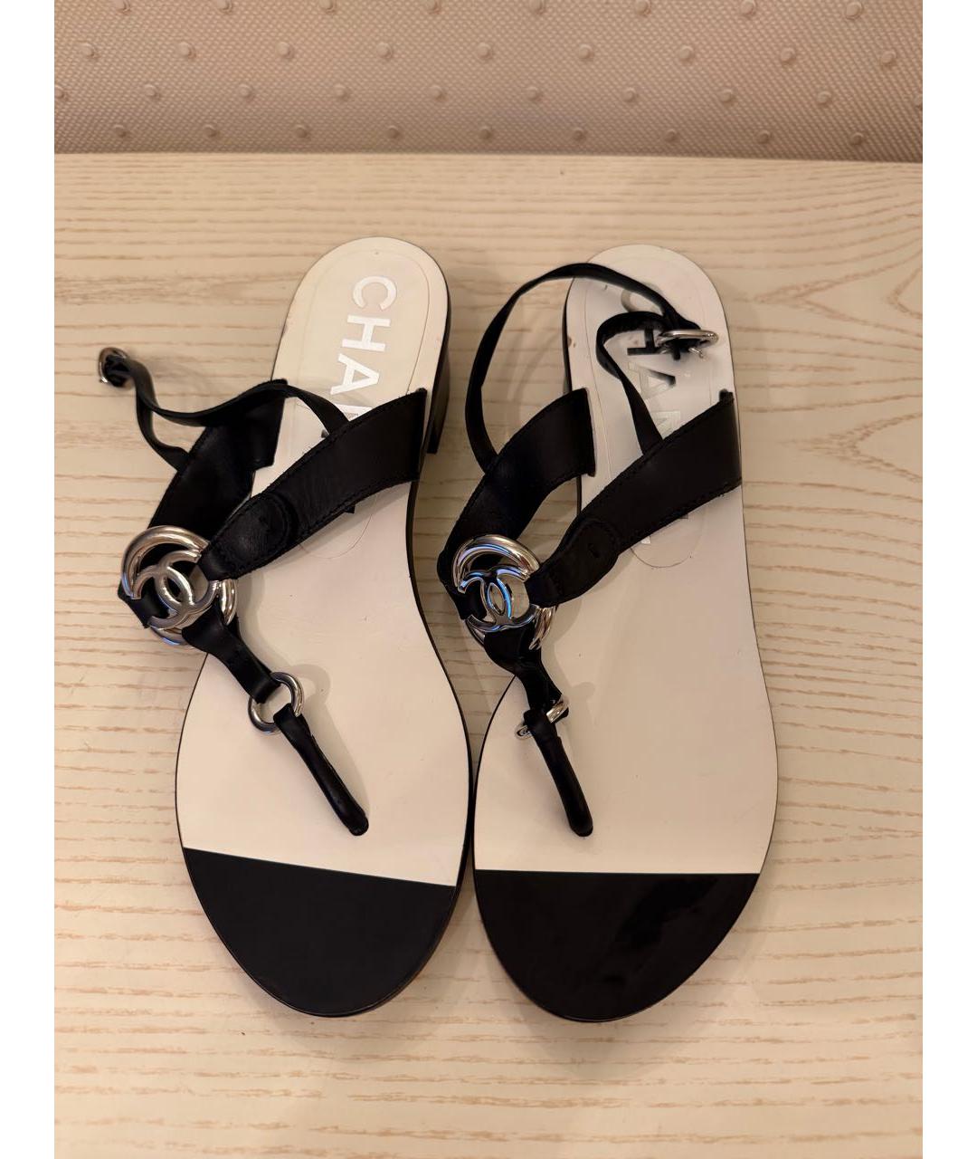 CHANEL Черные кожаные сандалии, фото 2