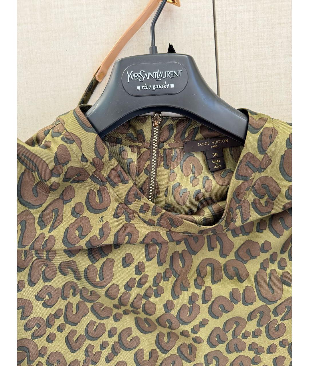 LOUIS VUITTON Золотое повседневное платье, фото 3