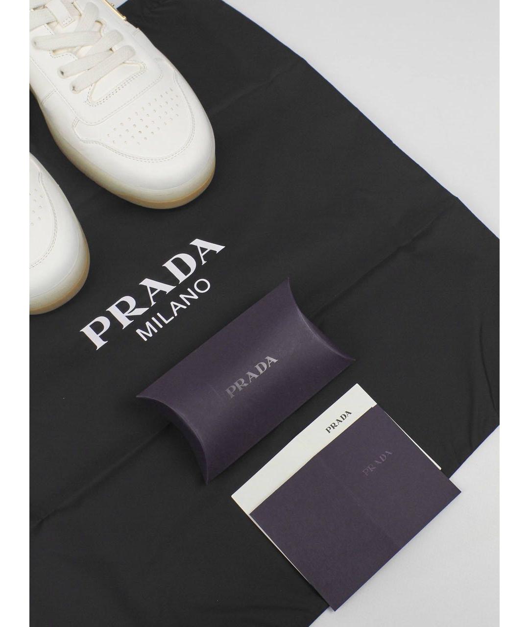 PRADA Белые кожаные низкие кроссовки / кеды, фото 5