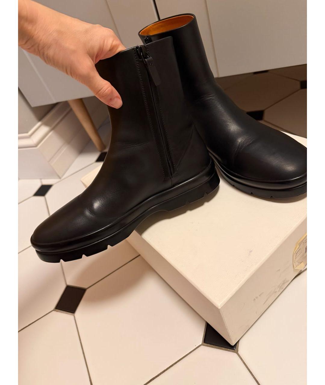THE ROW Черные кожаные ботинки, фото 3