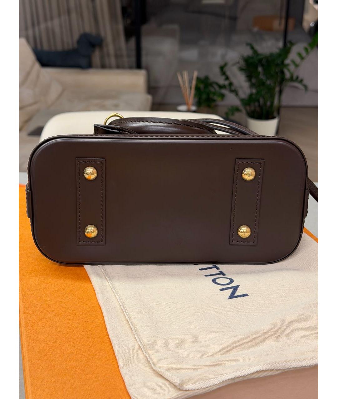 LOUIS VUITTON Коричневая сумка с короткими ручками, фото 3