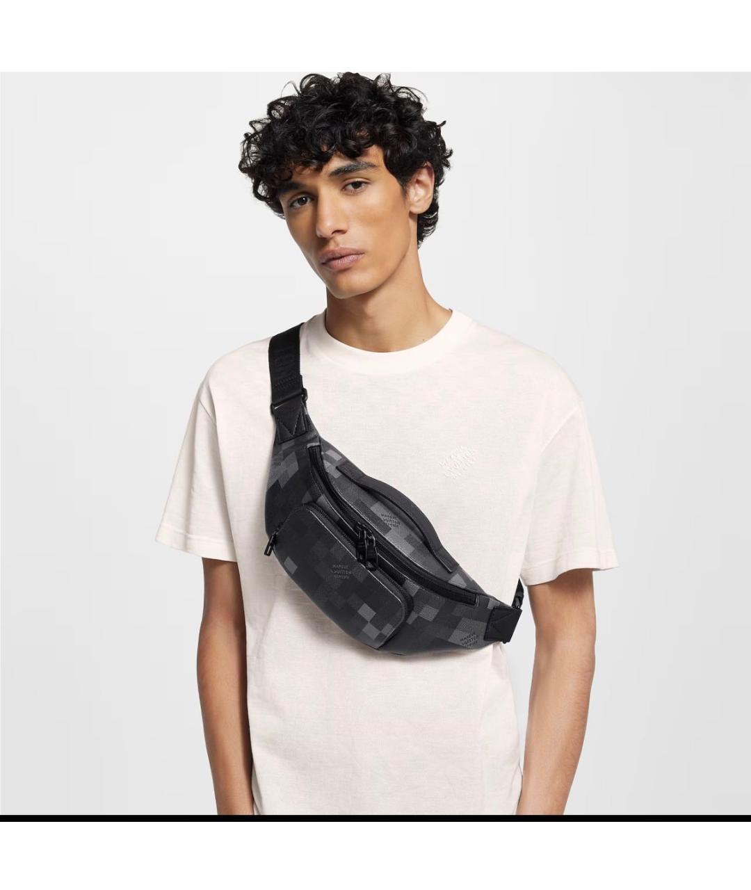 LOUIS VUITTON Антрацитовая тканевая поясная сумка, фото 4