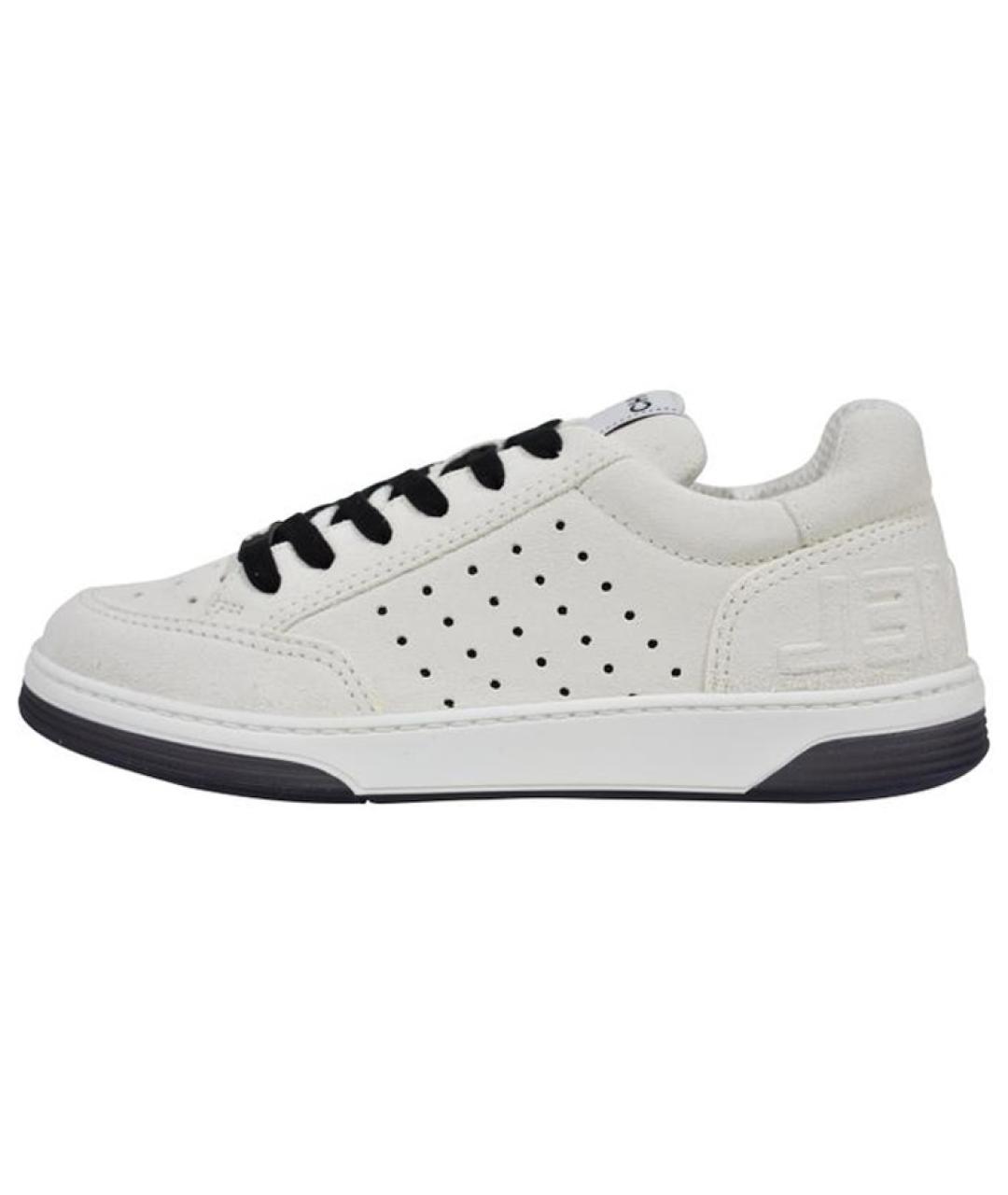 CHANEL Белые кроссовки, фото 2