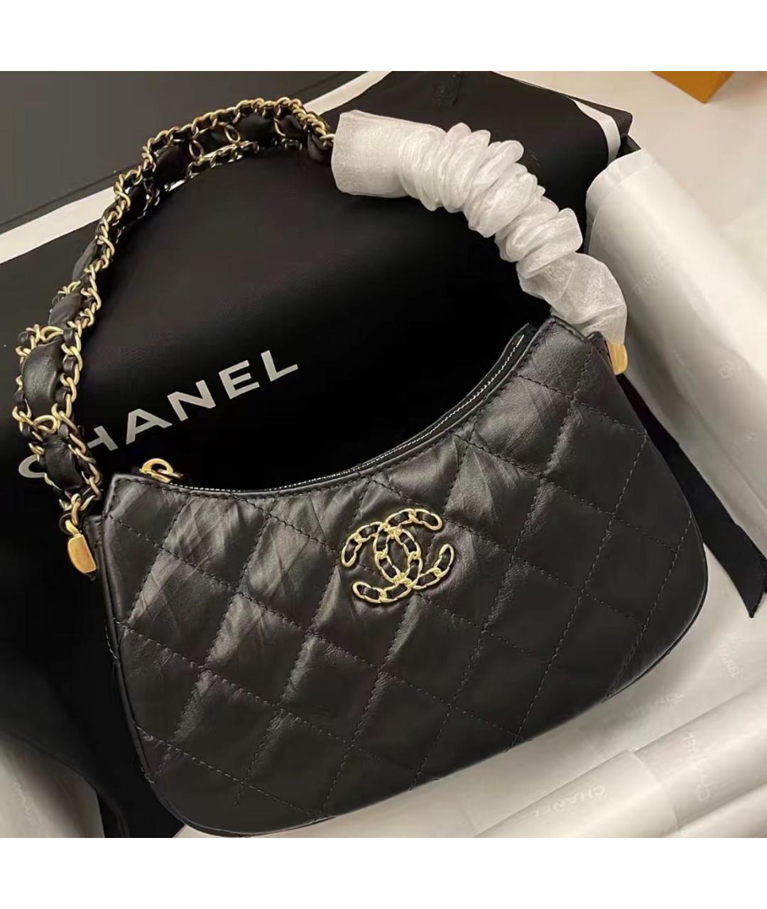 CHANEL Черная кожаная сумка с короткими ручками, фото 5