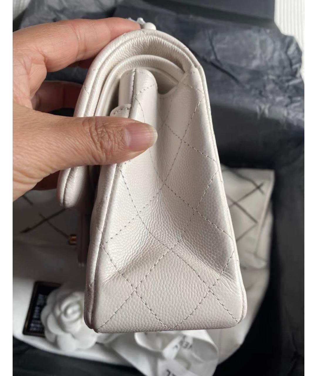 CHANEL Белая кожаная сумка через плечо, фото 6