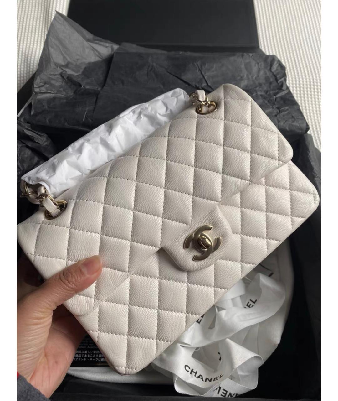 CHANEL Белая кожаная сумка через плечо, фото 4