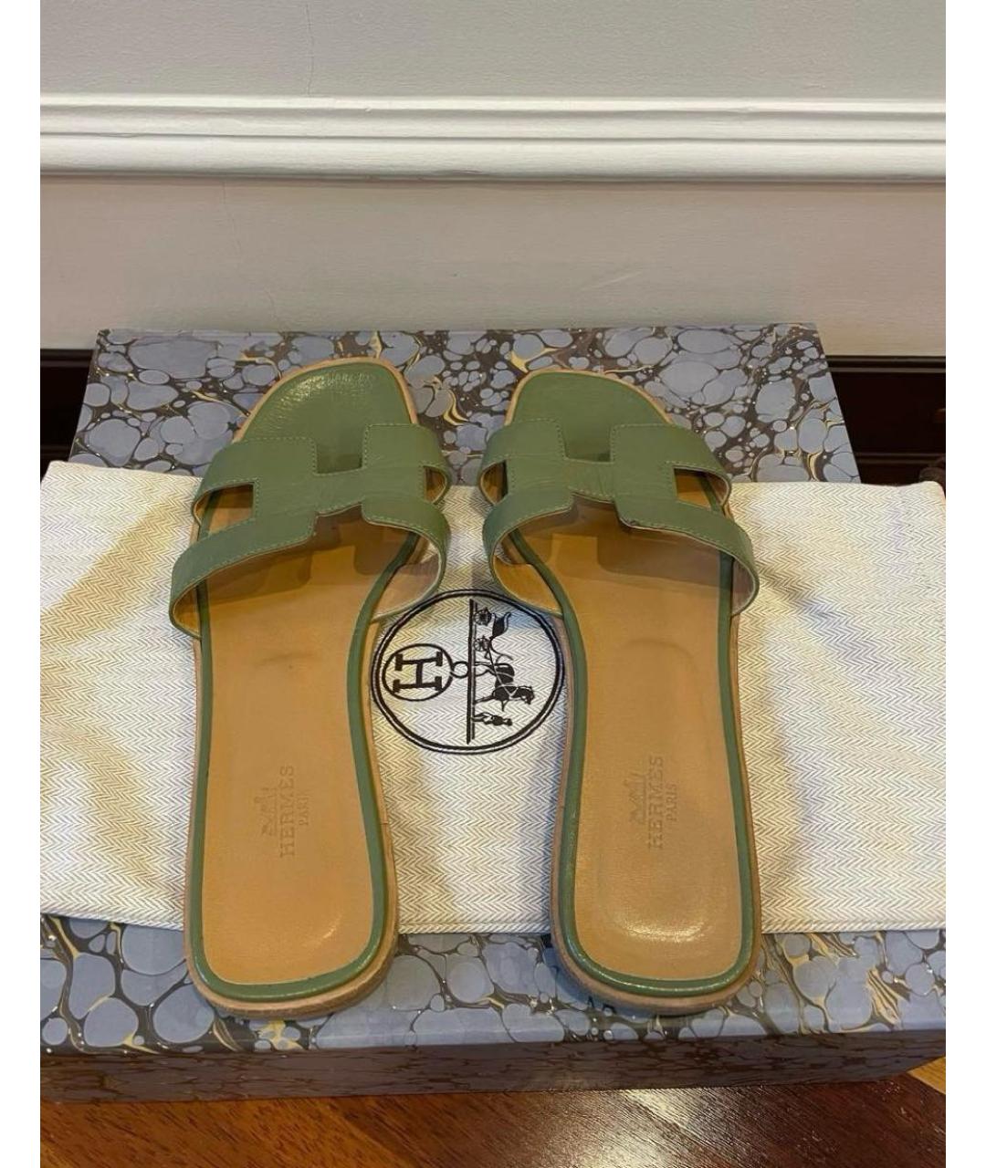 HERMES Зеленые кожаные босоножки, фото 3