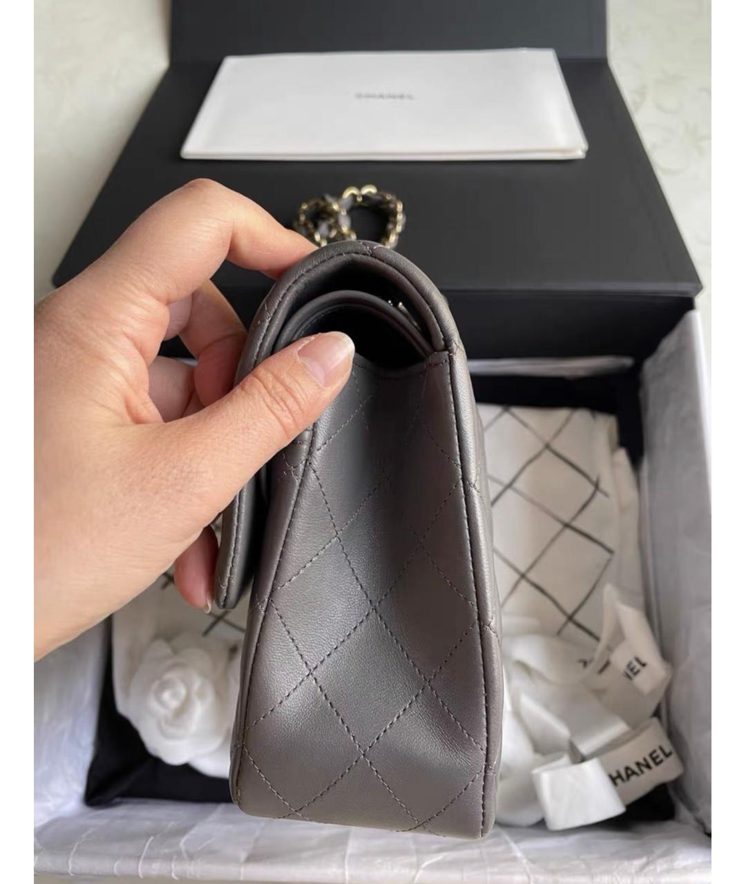 CHANEL Серая кожаная сумка через плечо, фото 5