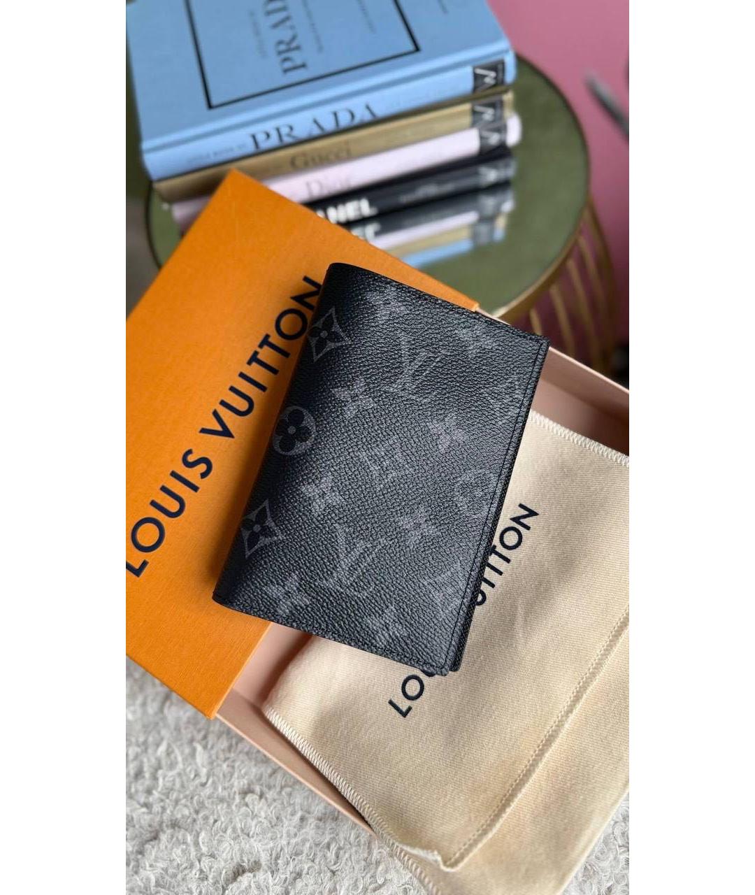 LOUIS VUITTON Серая визитница, фото 4