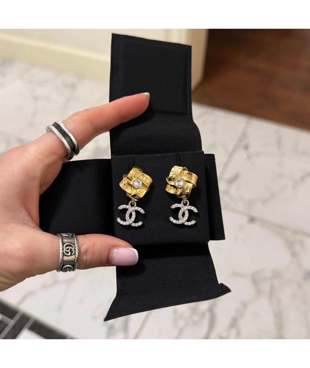 CHANEL Золотые серьги, фото 2