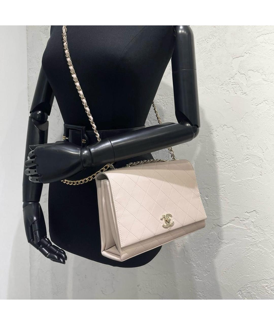 CHANEL Белая кожаная сумка через плечо, фото 8