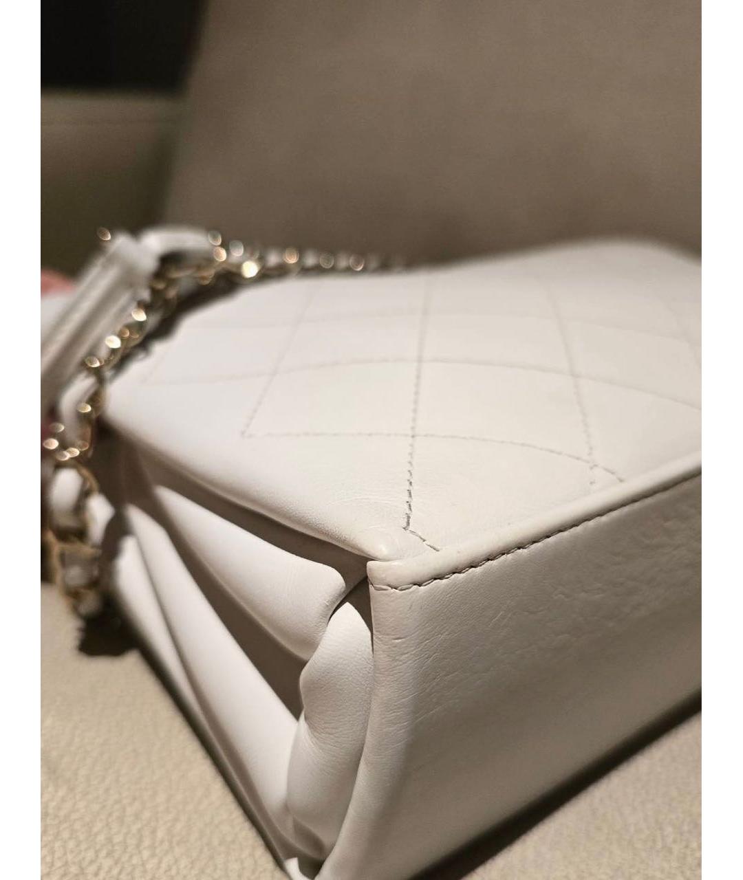 CHANEL Белая кожаная сумка через плечо, фото 5