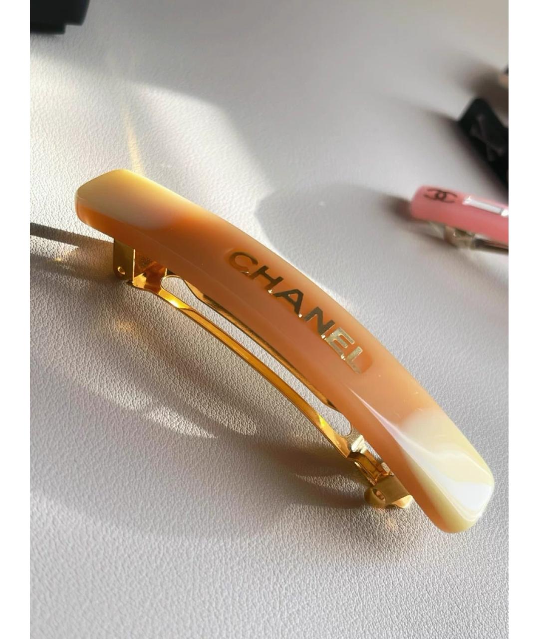 CHANEL Бежевая заколка, фото 4