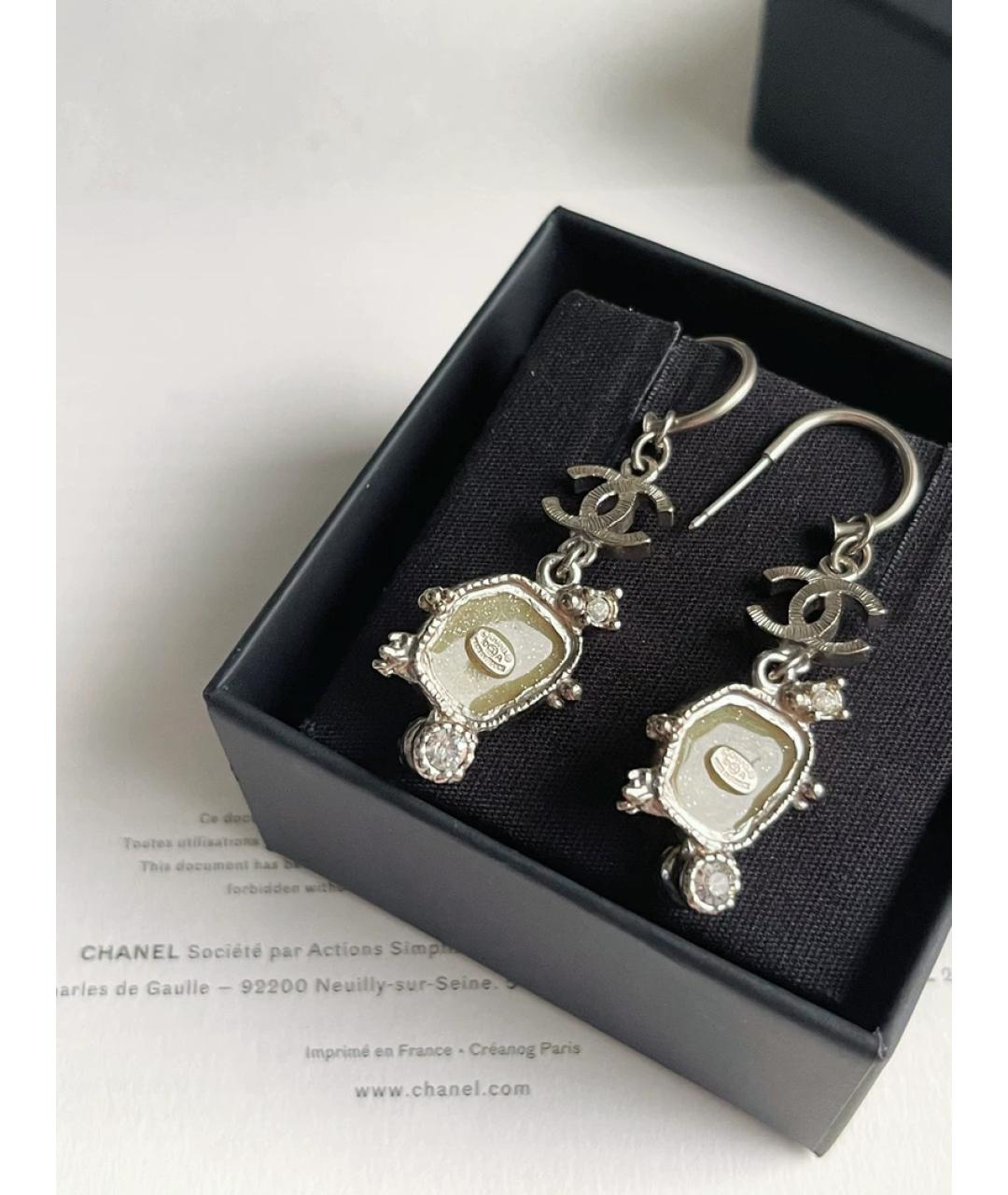 CHANEL Серебряные металлические серьги, фото 2
