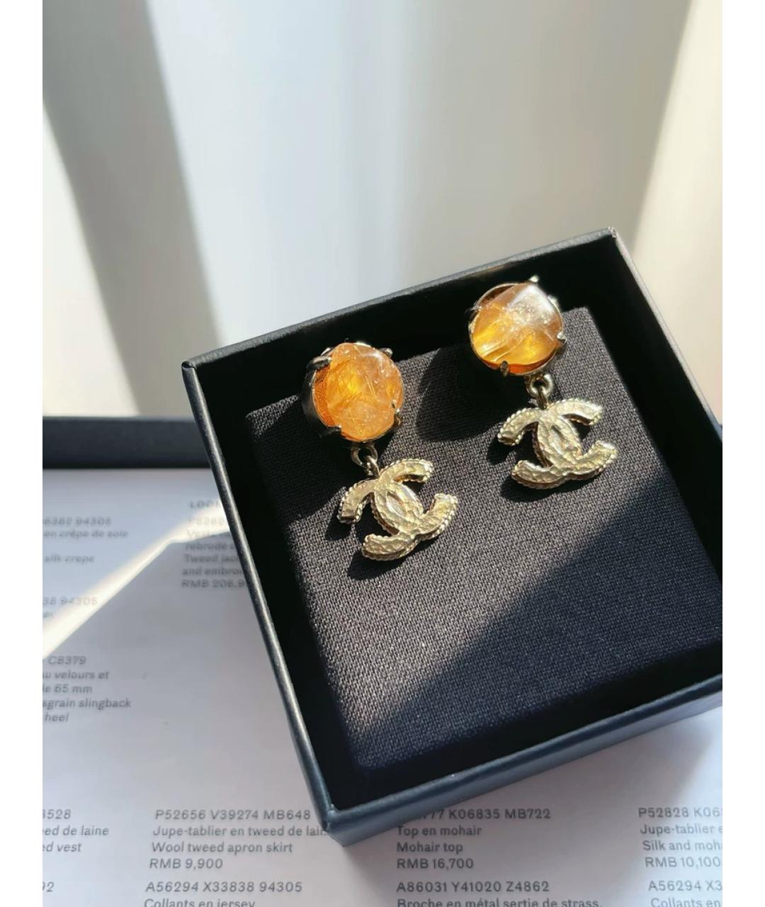 CHANEL Золотые металлические клипсы, фото 4