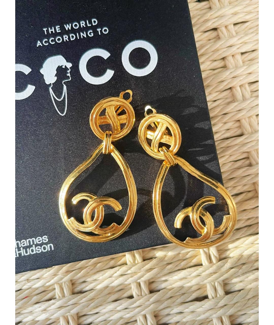 CHANEL Золотые металлические серьги, фото 3