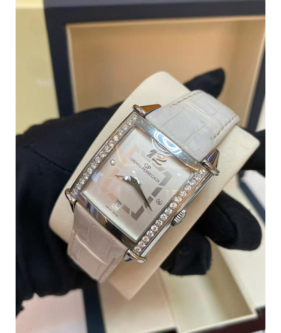 GIRARD PERREGAUX Серебряные часы, фото 3