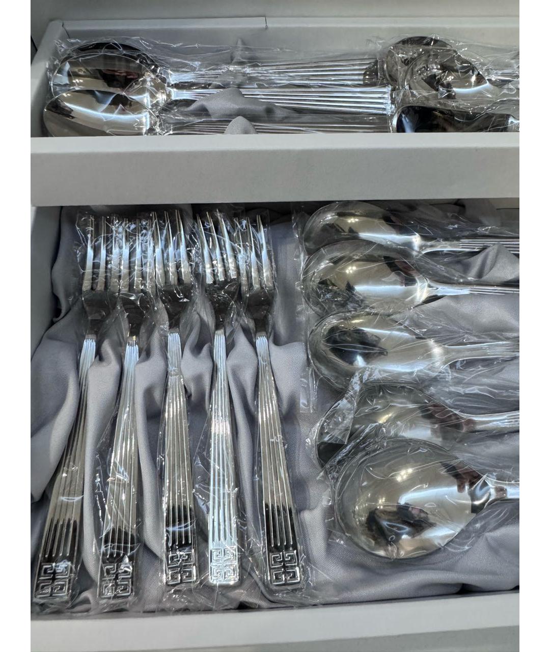 GIVENCHY Металлический набор, фото 2