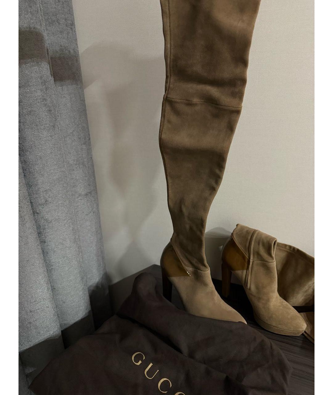 GUCCI Бежевые замшевые ботфорты, фото 4