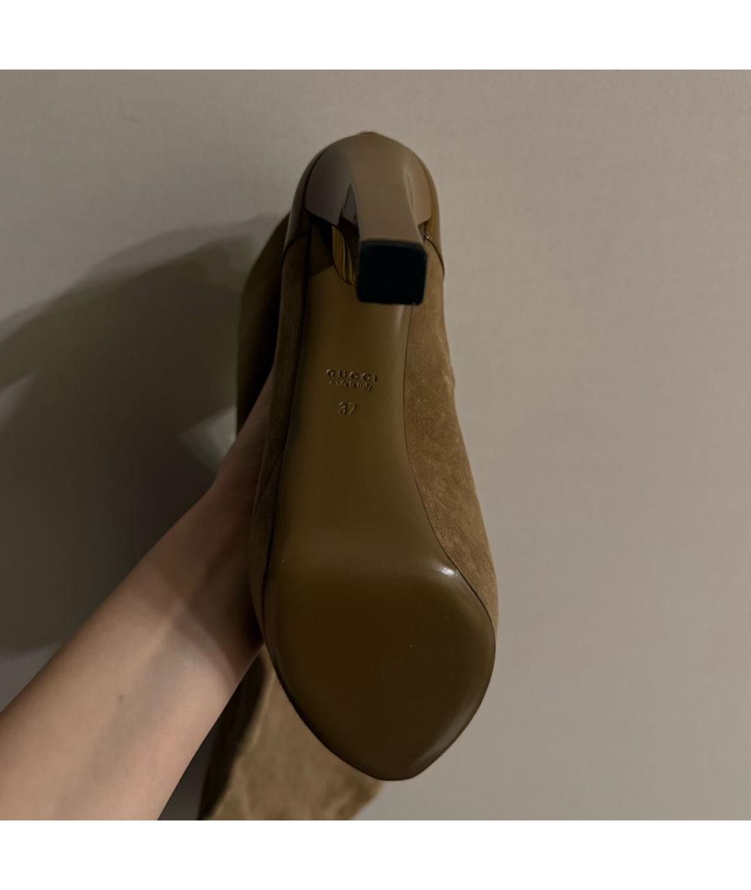 GUCCI Бежевые замшевые ботфорты, фото 3