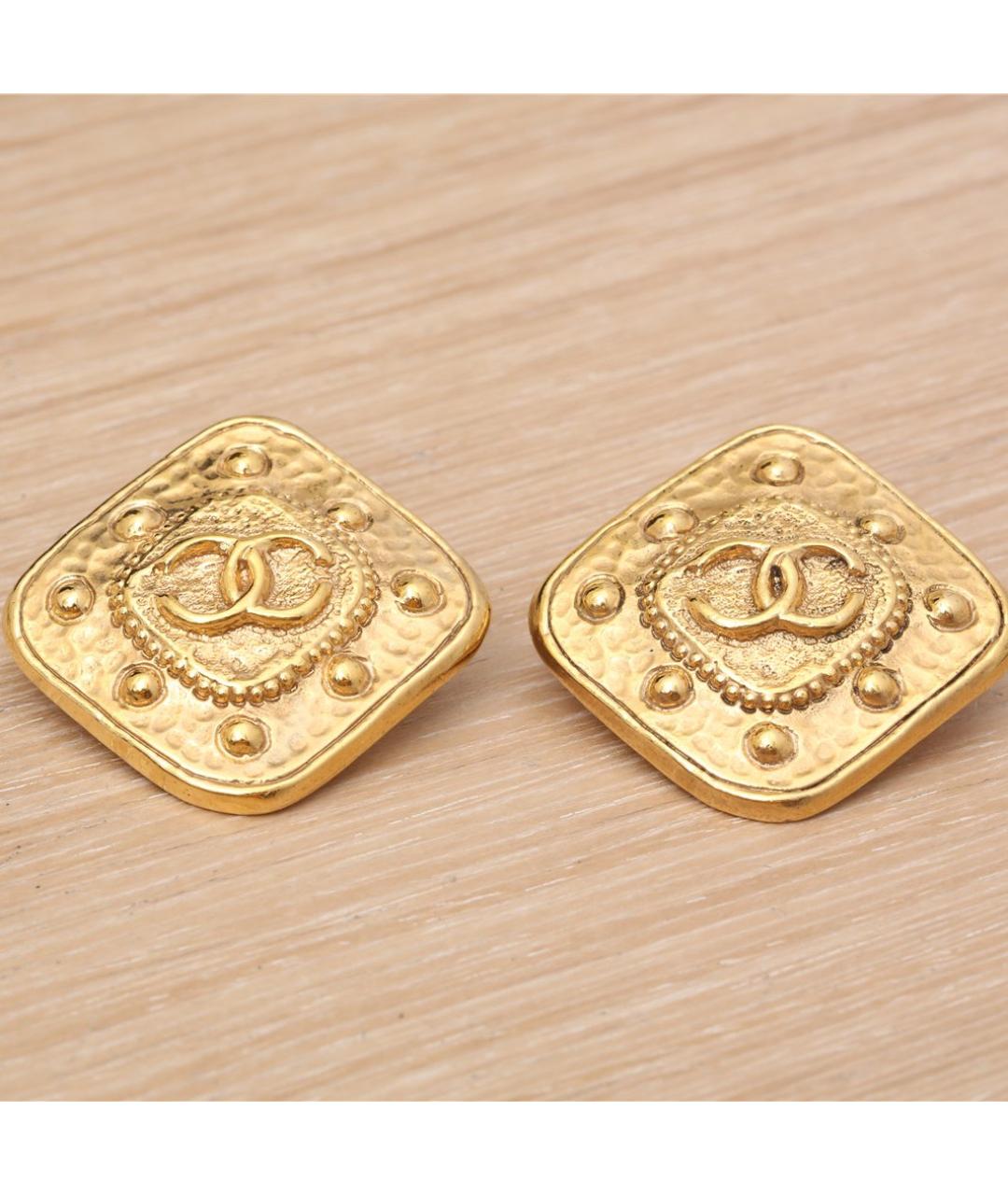 CHANEL Золотые металлические клипсы, фото 2