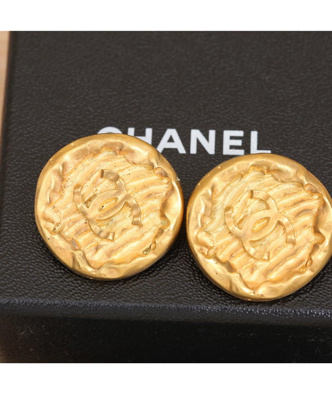 CHANEL Золотые металлические клипсы, фото 2