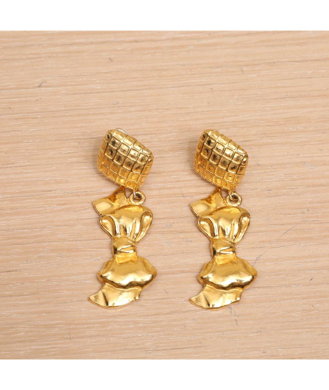 CHANEL Золотые металлические клипсы, фото 2