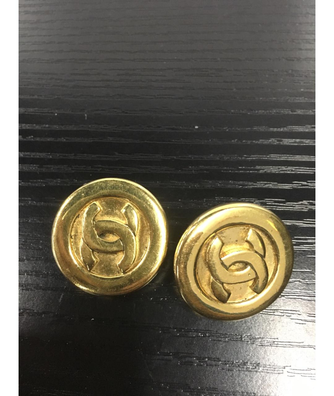 CHANEL Золотые металлические клипсы, фото 7