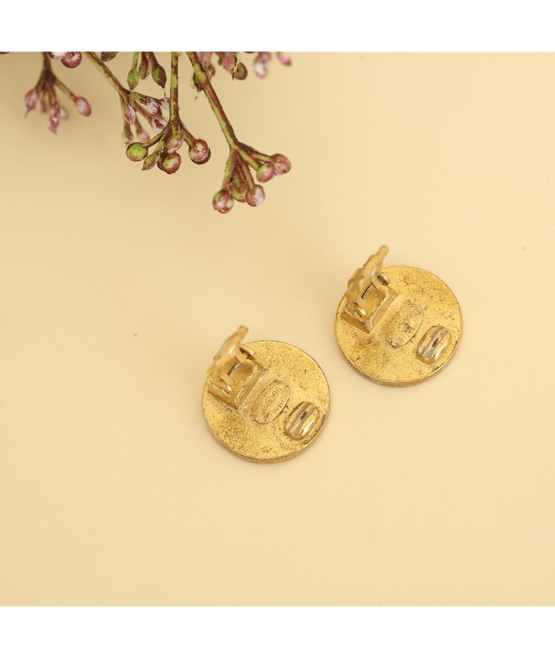 CHANEL Золотые металлические клипсы, фото 9